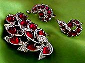 a beautiful Juliana vintage costume jewelry necklace, bracelet and earrings