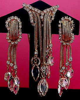 a beautiful vintage costume jewelry parure