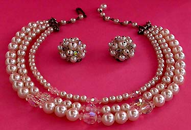 a beautiful vintage costume jewelry parure