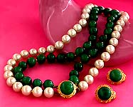 a beautiful Juliana vintage costume jewelry necklace, bracelet and earrings