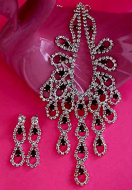 a beautiful vintage costume jewelry parure