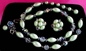 a beautiful vintage costume jewelry parure