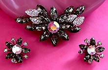a beautiful Juliana vintage costume jewelry necklace, bracelet and earrings