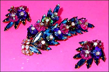 a beautiful vintage costume jewelry parure