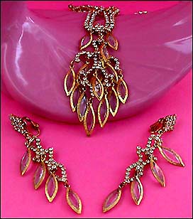 a beautiful vintage costume jewelry parure