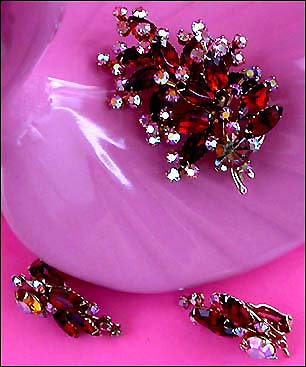 a beautiful vintage costume jewelry parure
