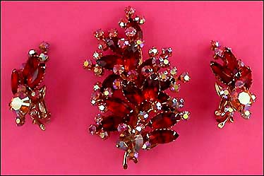 a beautiful vintage costume jewelry parure