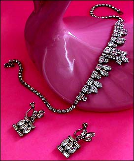 a beautiful vintage costume jewelry parure
