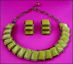 a beautiful vintage costume jewelry parure