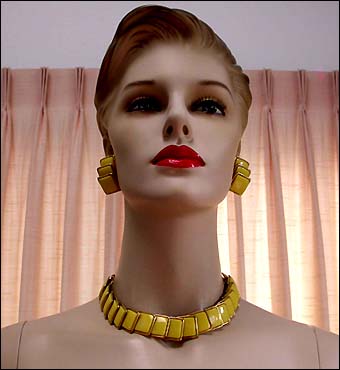 a beautiful vintage costume jewelry parure
