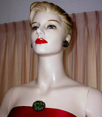 a beautiful vintage costume jewelry parure