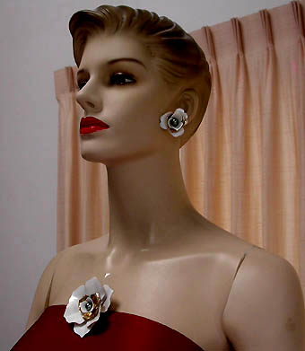 a beautiful vintage costume jewelry parure