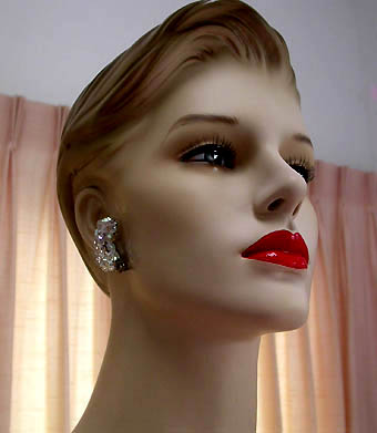 a beautiful vintage costume jewelry parure