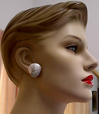 a beautiful vintage costume jewelry parure