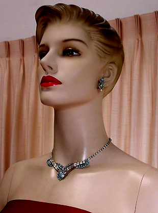 a beautiful vintage costume jewelry parure
