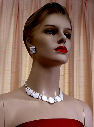 a beautiful vintage costume jewelry parure