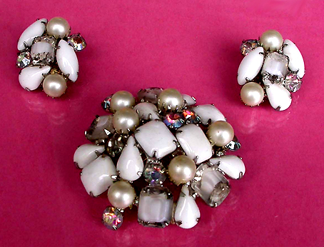 a beautiful vintage costume jewelry parure