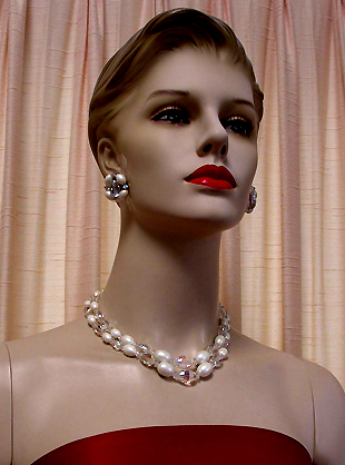 a beautiful vintage costume jewelry parure