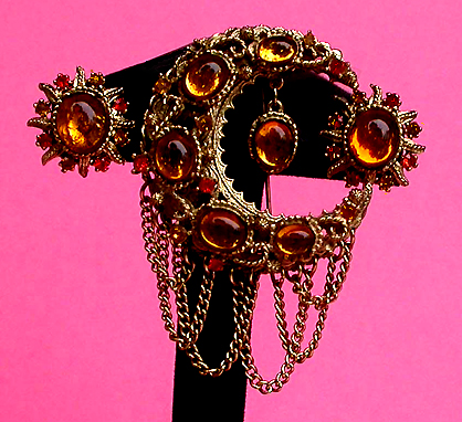 a beautiful vintage costume jewelry parure
