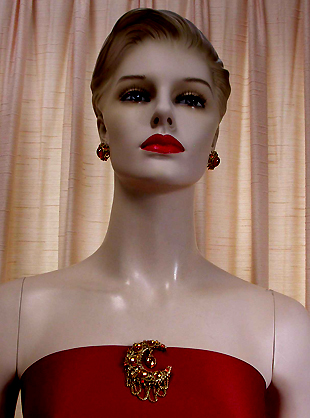 a beautiful vintage costume jewelry parure
