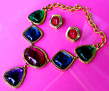 a beautiful vintage costume jewelry parure