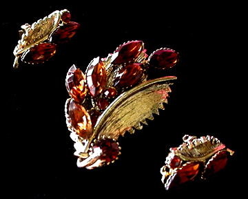 a beautiful vintage costume jewelry parure
