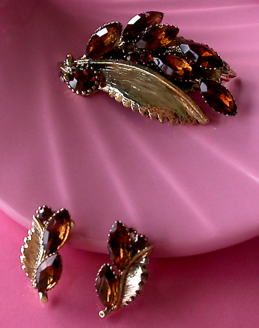 a beautiful vintage costume jewelry parure