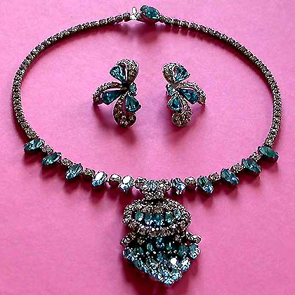 a beautiful vintage costume jewelry crystal necklace and earrings