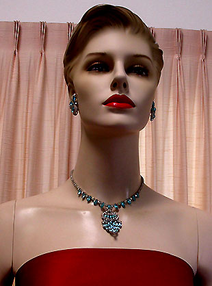 a beautiful vintage costume jewelry crystal necklace and earrings