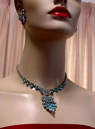 a beautiful vintage costume jewelry crystal necklace and earrings