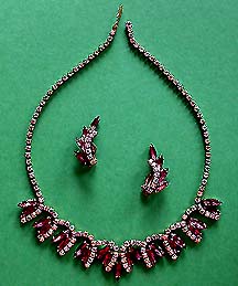 a beautiful Juliana vintage costume jewelry necklace, bracelet and earrings