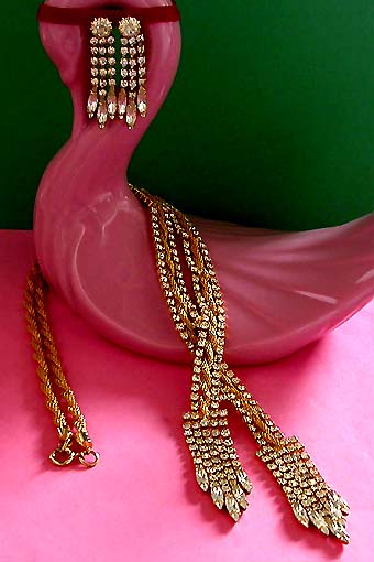 a beautiful vintage costume jewelry crystal necklace and earrings