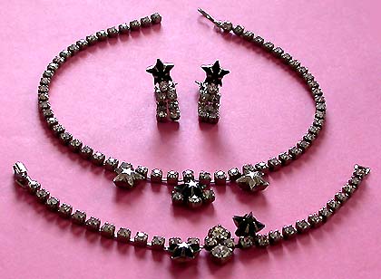 a beautiful vintage costume jewelry crystal necklace and earrings