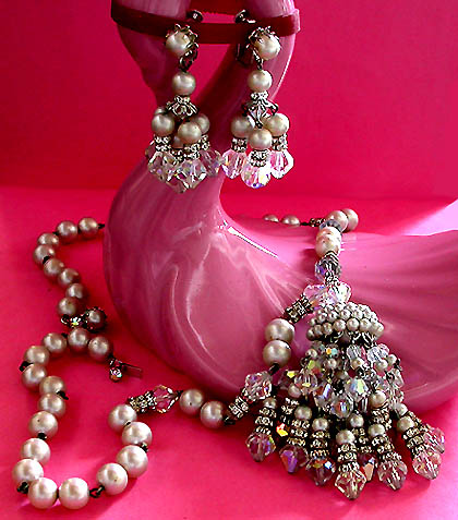 a beautiful vintage costume jewelry parure
