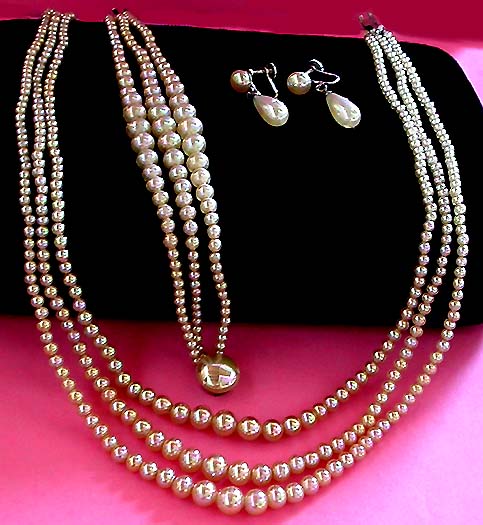 a beautiful vintage costume jewelry parure