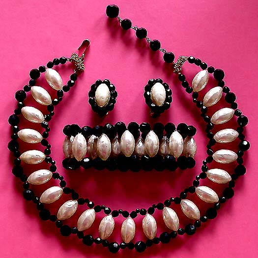 a beautiful vintage costume jewelry parure